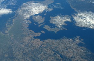 Friedliches Terrain: Die Ostsee mit der Insel Rügen (rechts im Bild). Das Foto stammt von Alexander Gerst, der sich zurzeit in der ISS aufhält.